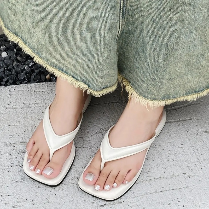 Women Solid Square Toe Flip Fl - Women'S Shoes For Flat Feet review and price